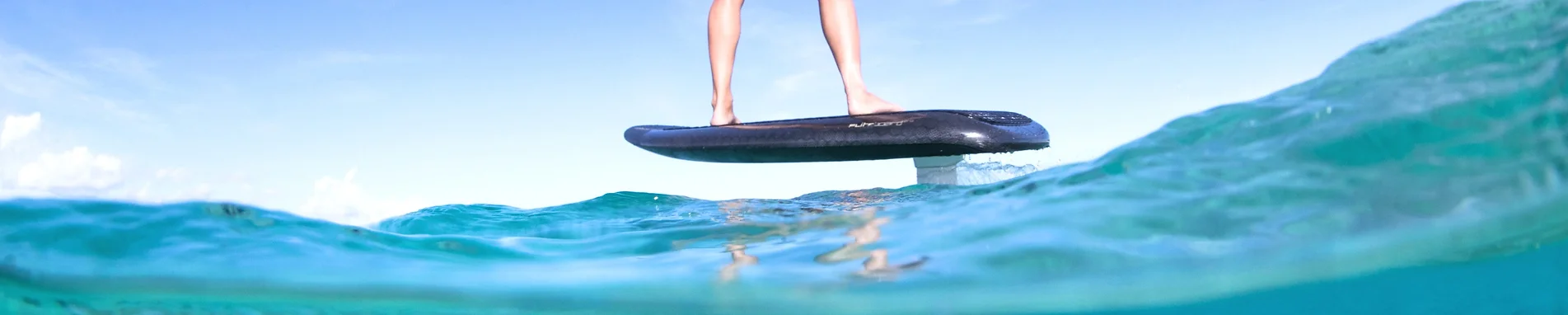 Electric foiling (e-foiling) experience with KiteboardingAsia