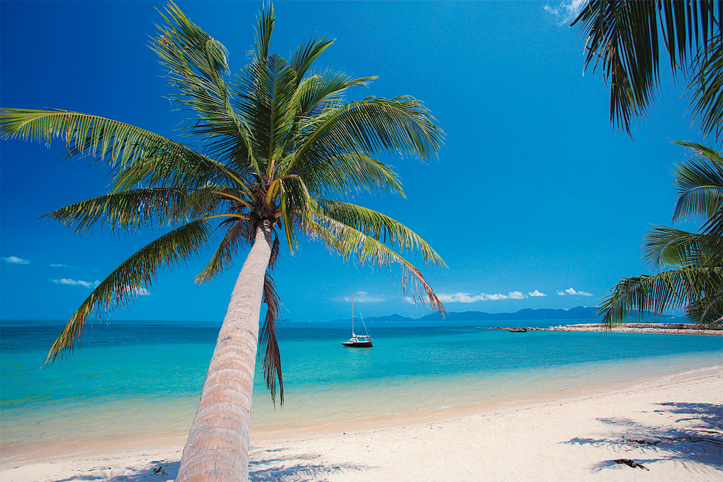 Kitesurfing in Koh Phangan with Kiteboarding Asia - KiteboardingAsia